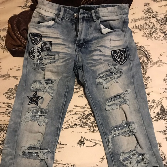 Jeans - Picture 2 of 2